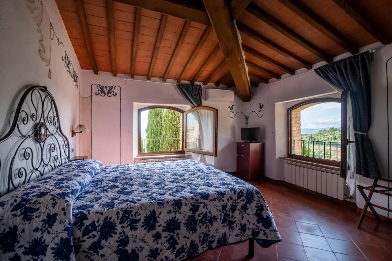 Hotel Vecchia Oliviera Montalcino
