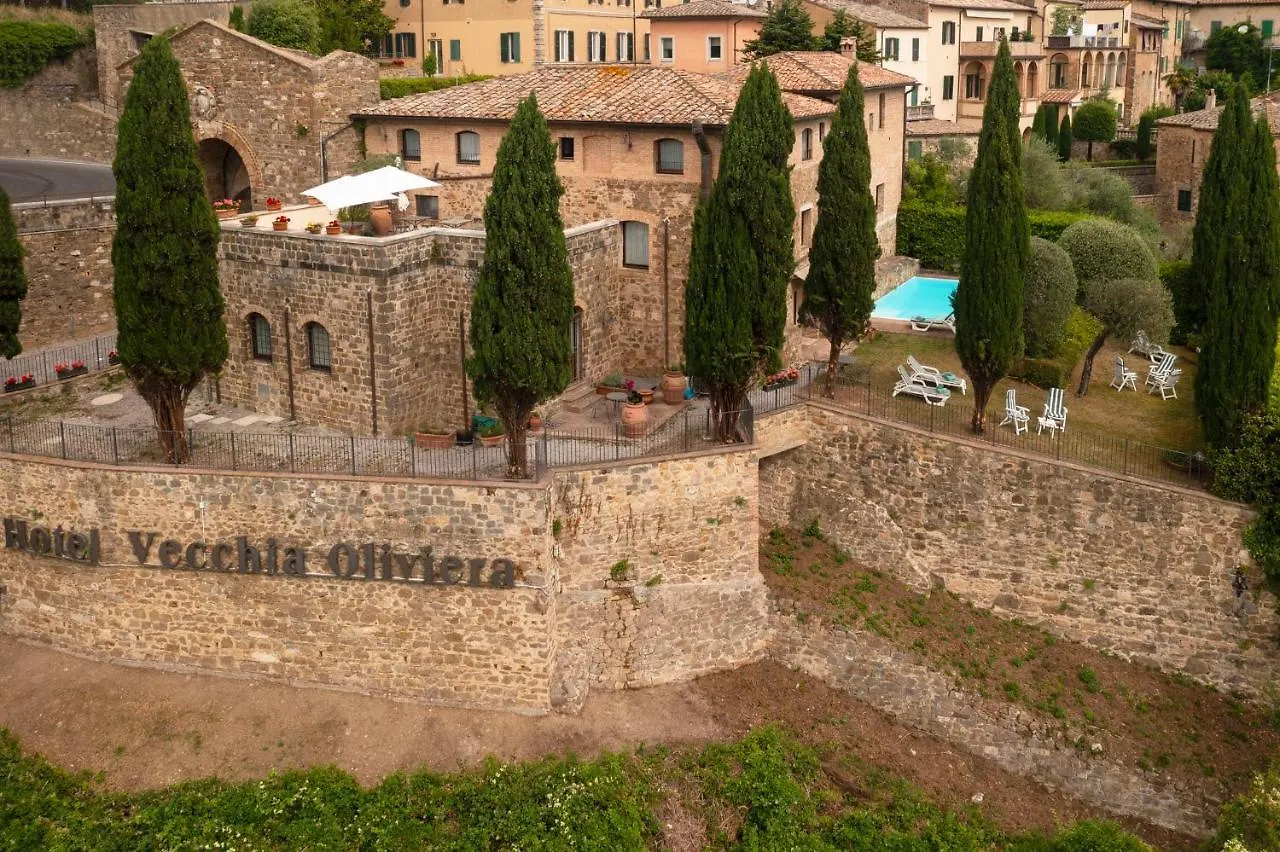 Hotel Vecchia Oliviera Montalcino