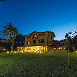 Sant' Anna 3*, Argegno Itália