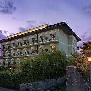 Palace San Pietro 4*, Bardolino Itália